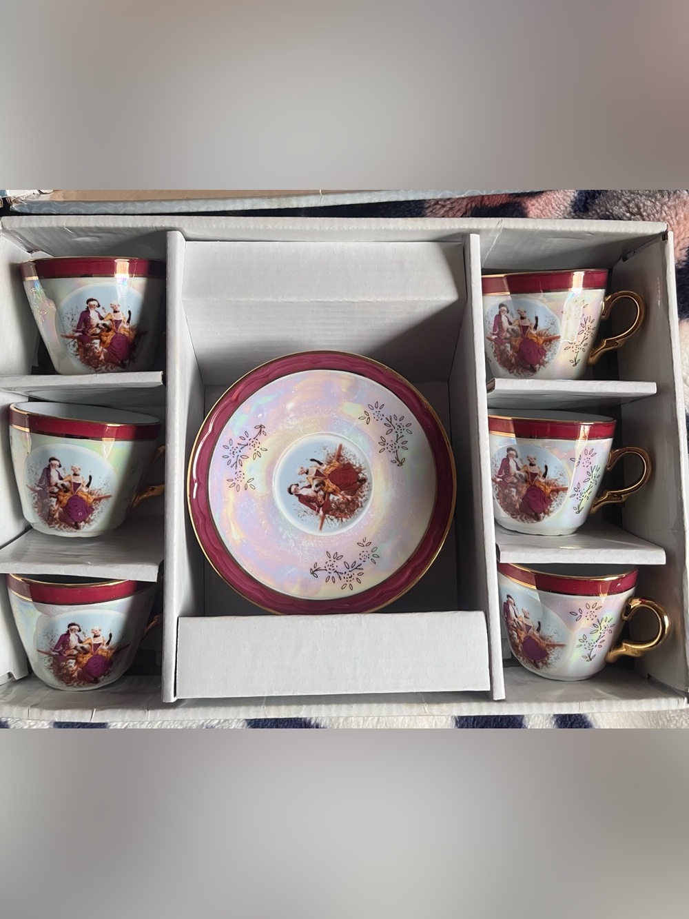 Vintage 12 Piece Italian Espresso 4 oz Coffee Cups with Saucers - Gold Trim